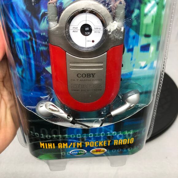 COBY CX-7 Mini AM/FM Pocket Portable Radio W/ Neck Strap Gray Built-in Belt - Picture 4 of 4